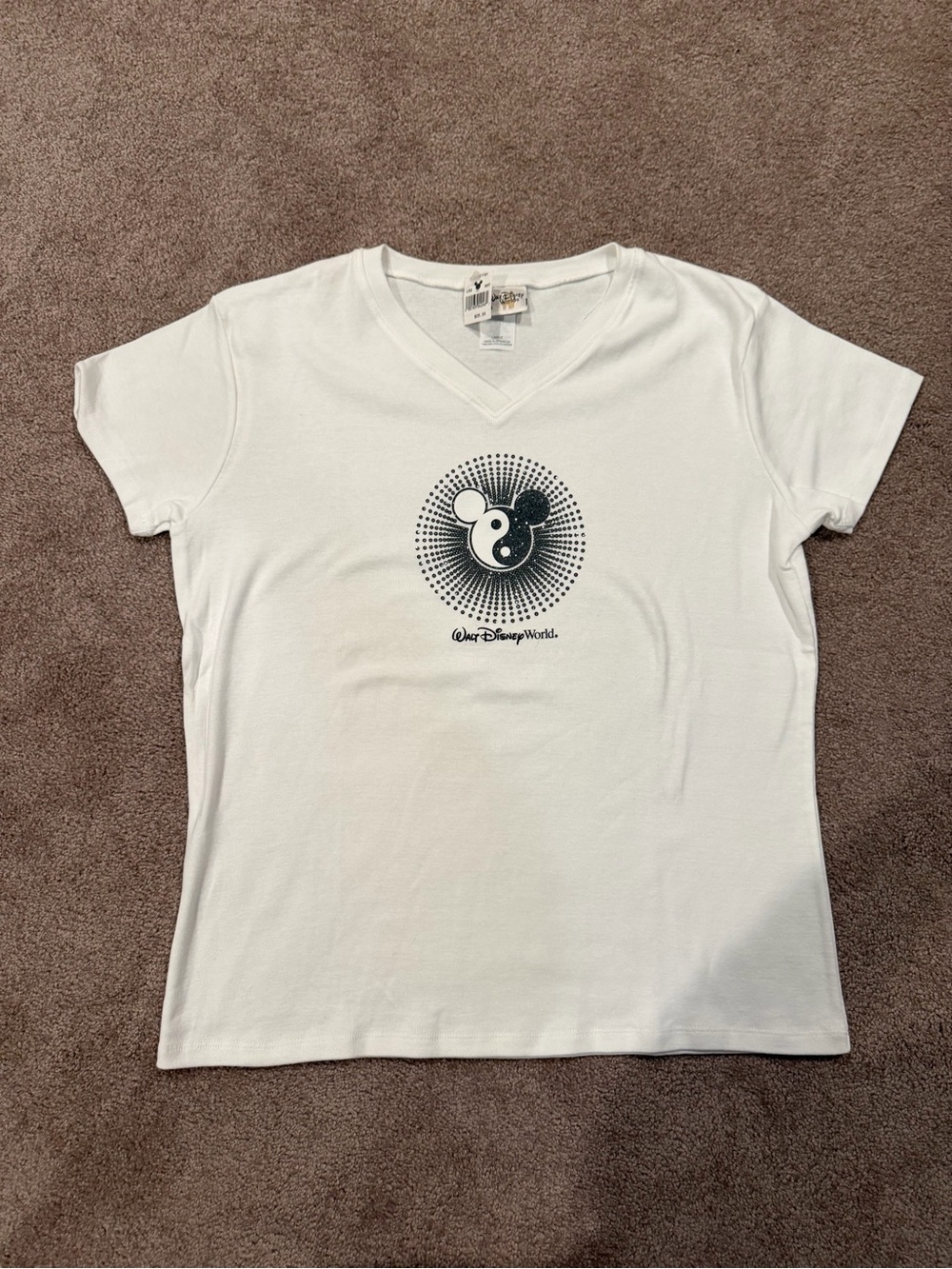 Walt Disney World Mickey Yin Yang Rhinestone V Neck Tee White Large NWT
